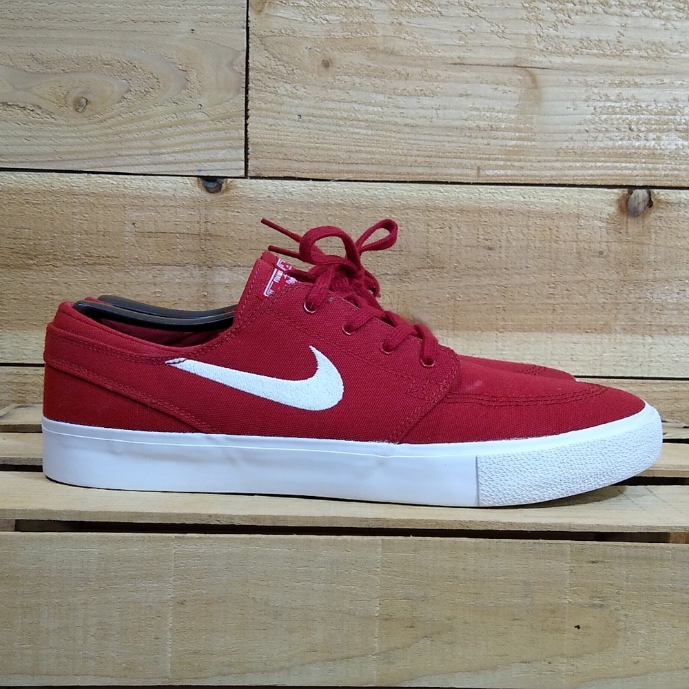 Nike SB Stefan Janoski, Men's 10.5, Bright Red & White Skate Shoe Low Top